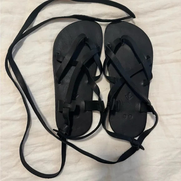 Barefoot sandals by Laboo x Anya - Picture 4 of 6